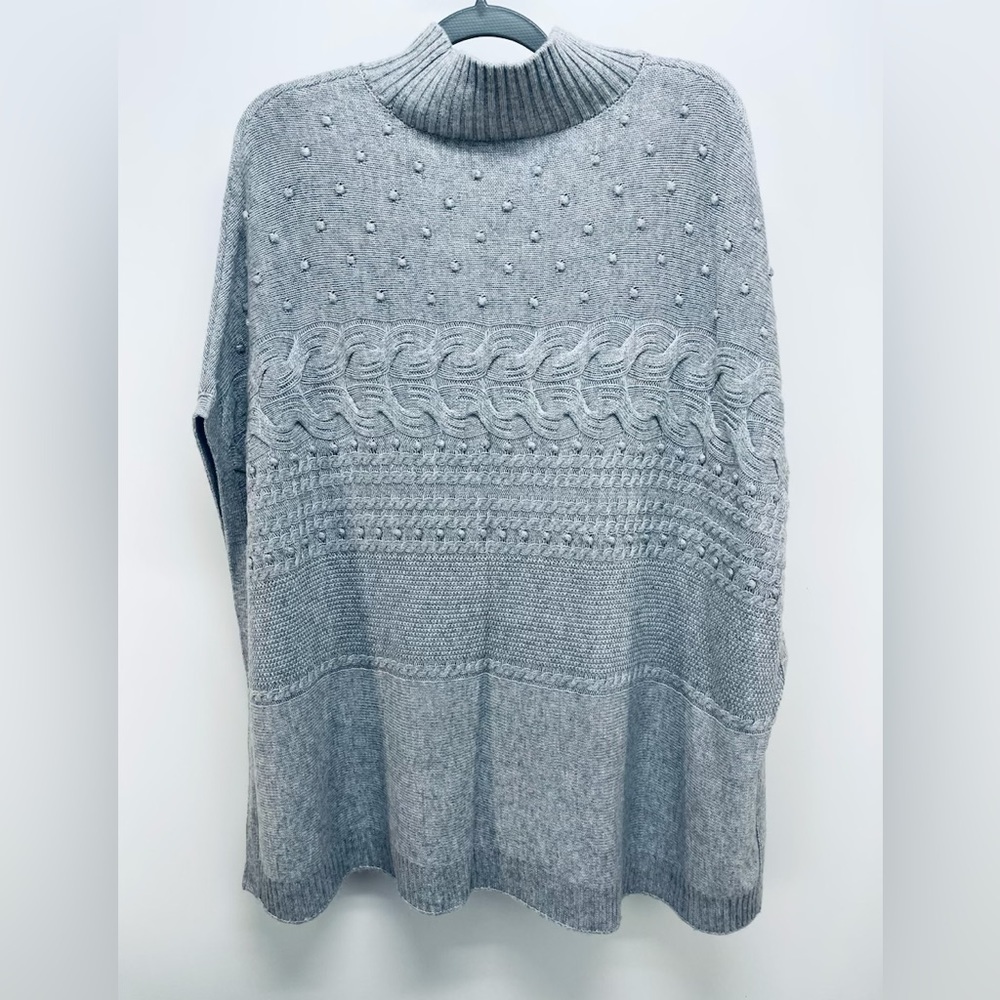 Talbots Cable knit Poncho Sweater Side Button Closure Grey Size M - Picture 2 of 9
